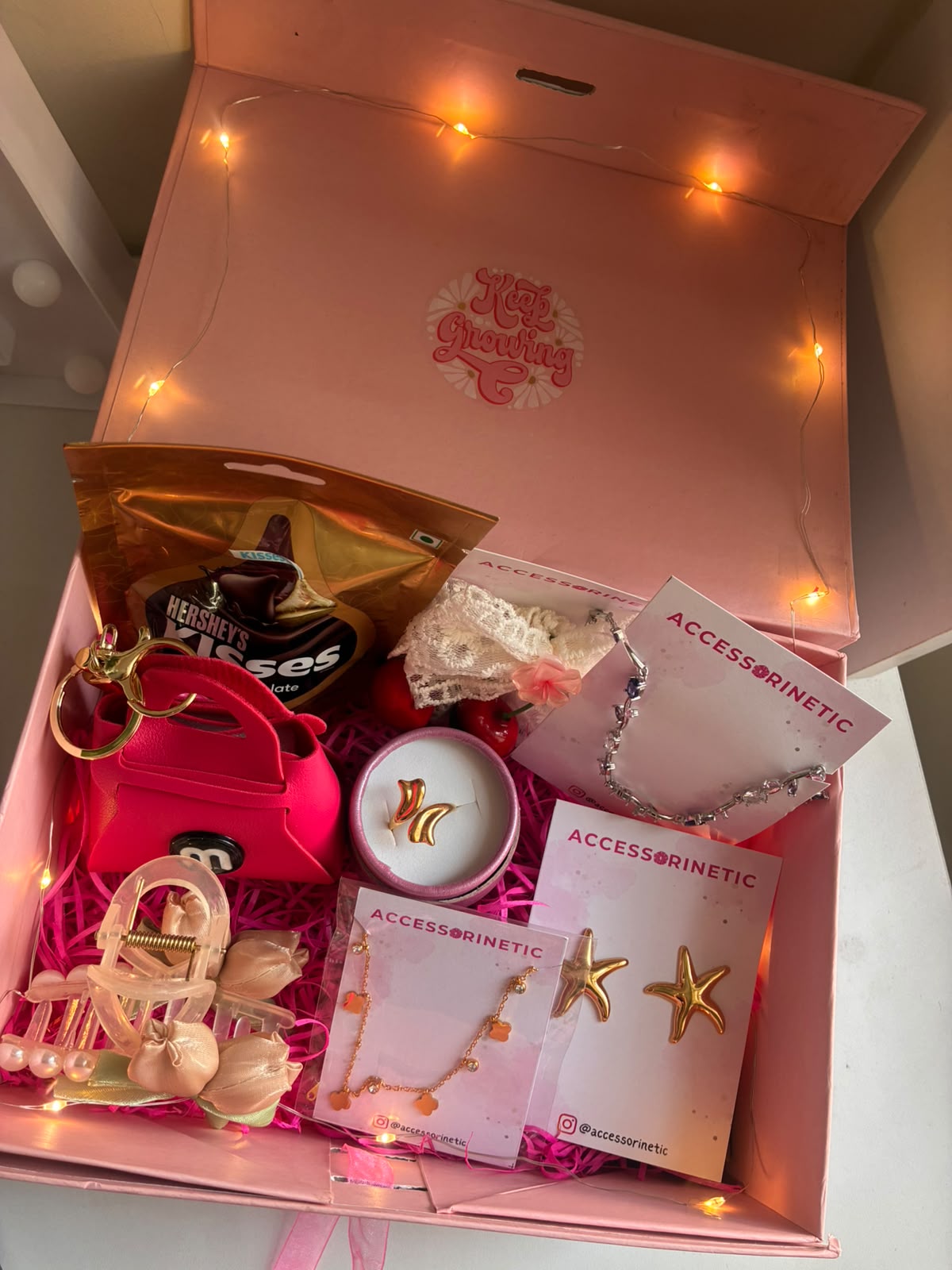 2. Rakshabandhan Gift Hamper Accessorinetic