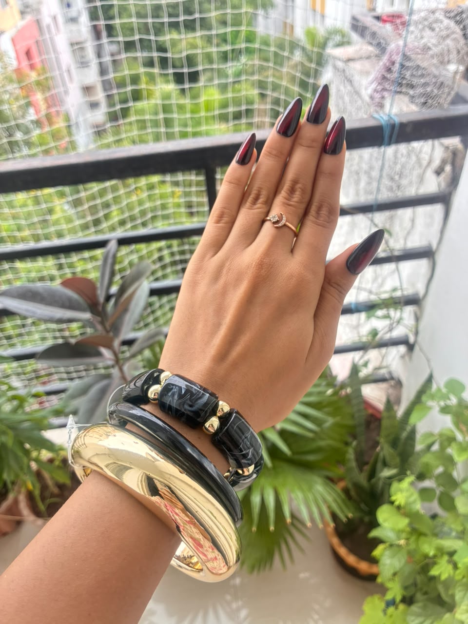 Stretchable Resin Bangles stack Accessorinetic