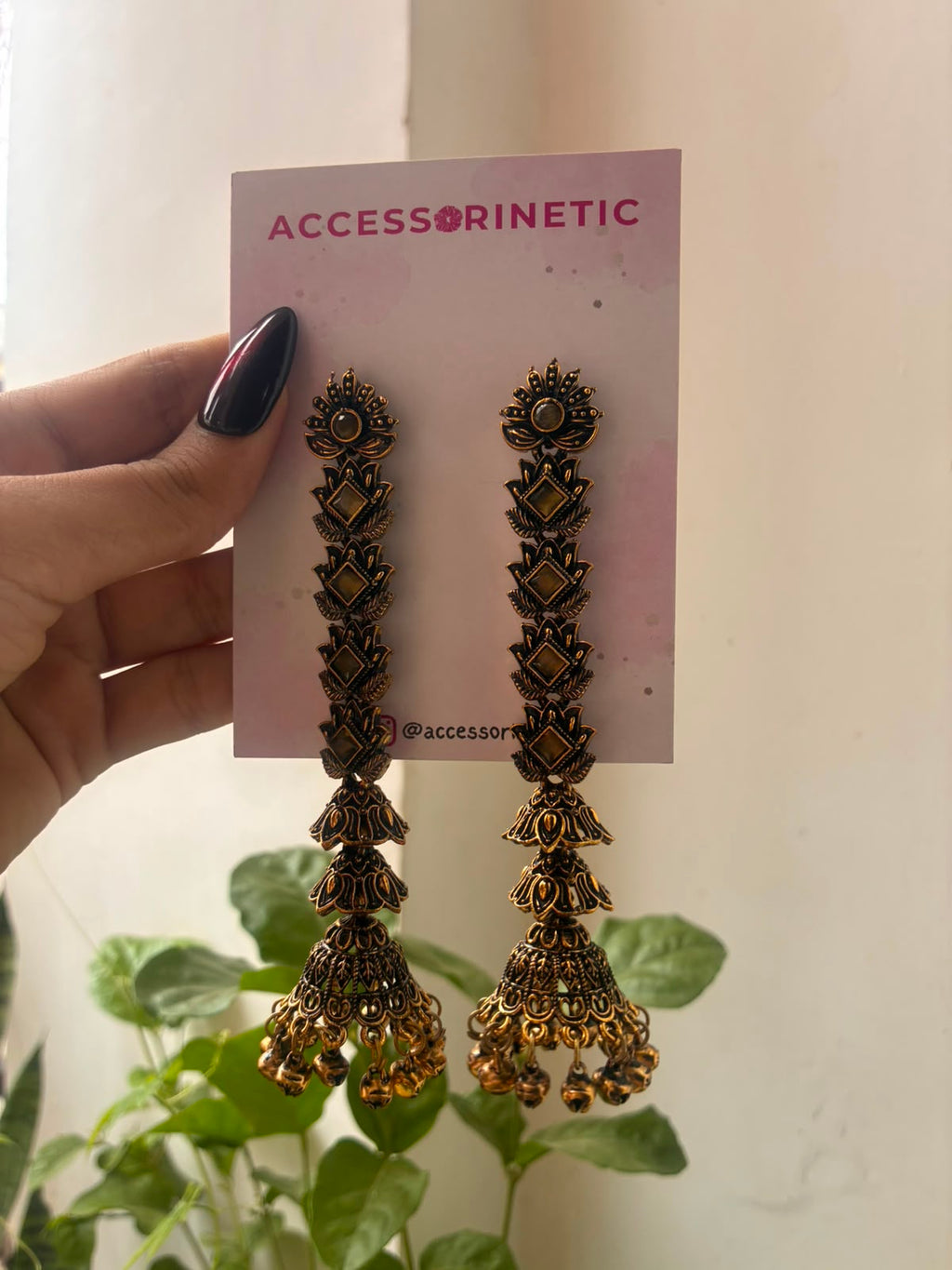 Noor Jhumki Earrings