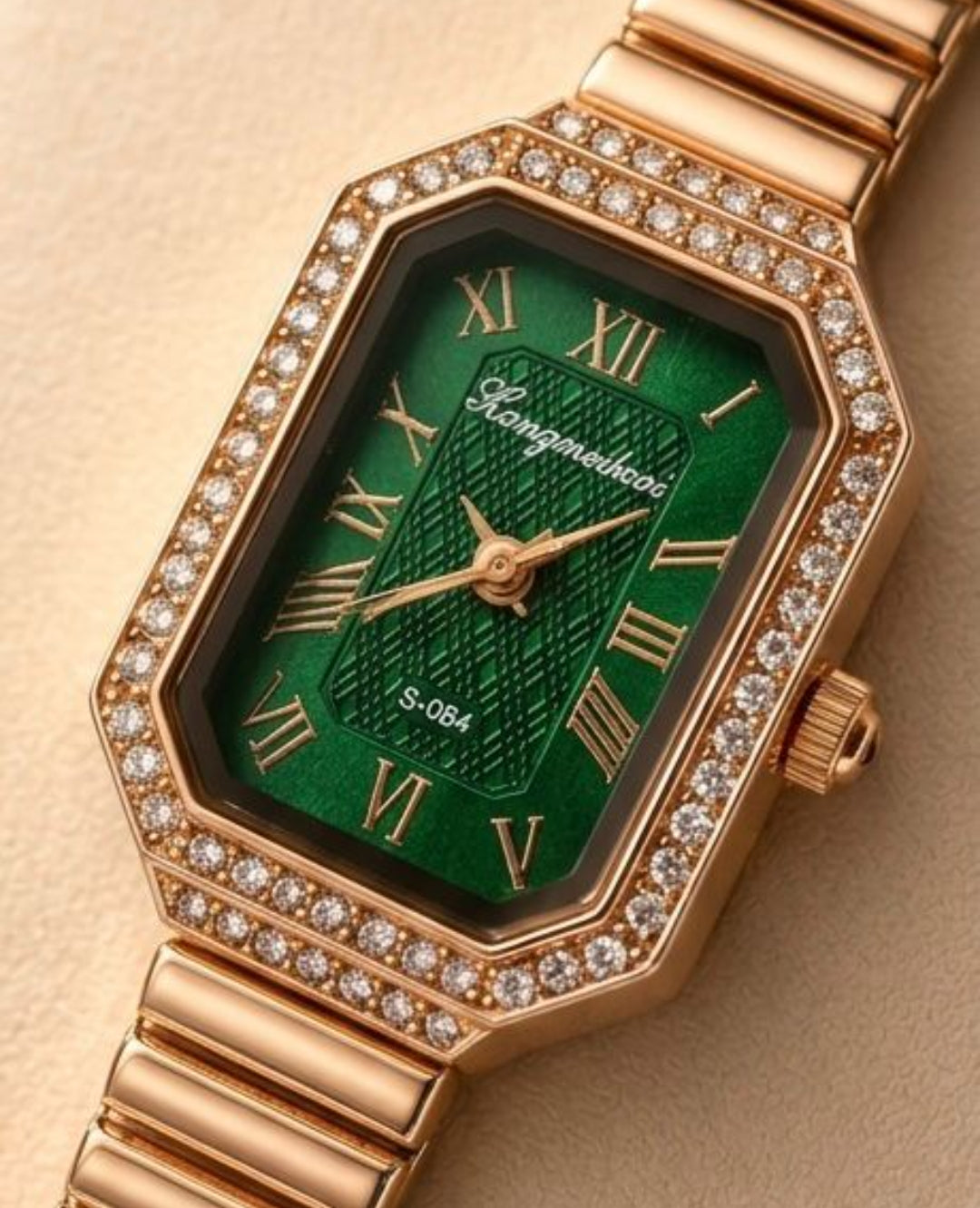 Royal Crystal Dial Watch – Gold Accessorinetic