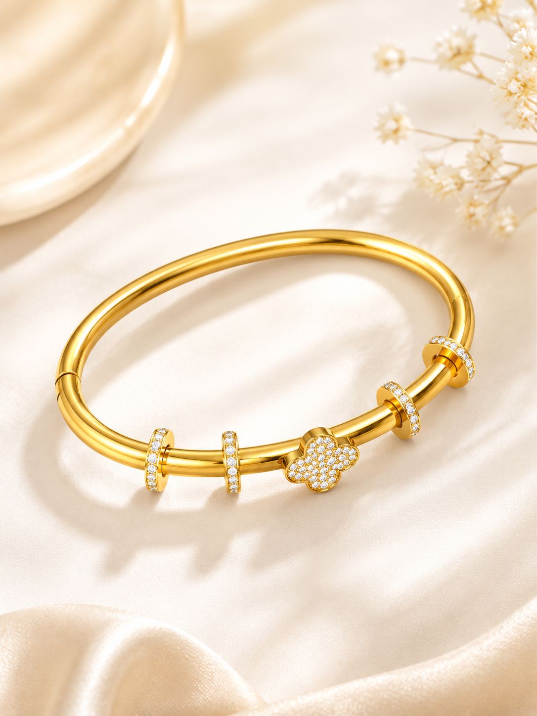 Baby Clover Luxe Bracelet