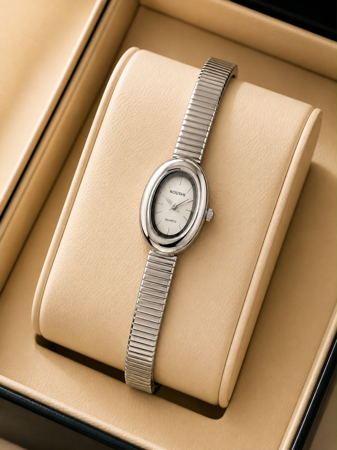 Oval Muse Watch